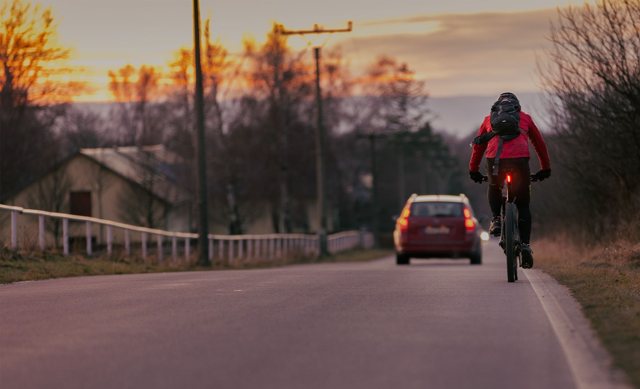 Vidět a být viděn! Ostatní účastníci silničního provozu mohou cyklisty snadno přehlédnout.